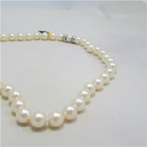 Diamond Set Pearl Necklace
