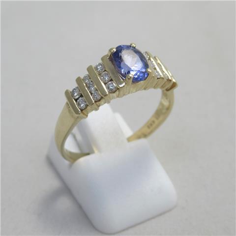 Diamond & Tanzanite Ring