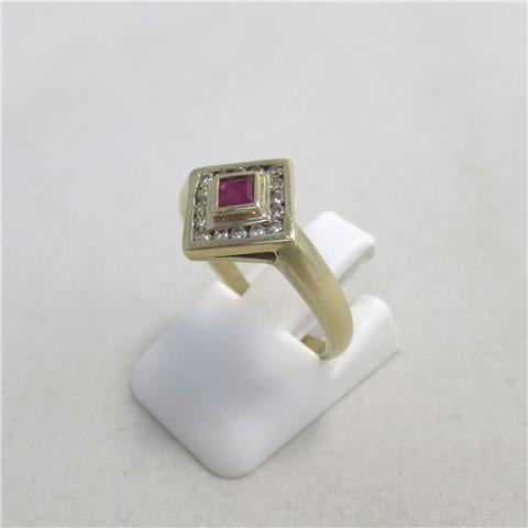 Ruby & Diamond Ring